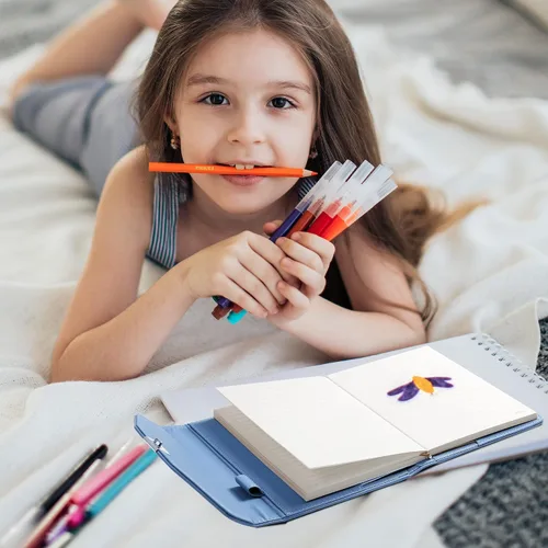 Vista 7 de Diario CAGIE con cerradura para mujeres, regalos de diario de privacidad de envoltura completa para niñas, cuaderno de línea gruesa de 224 páginas