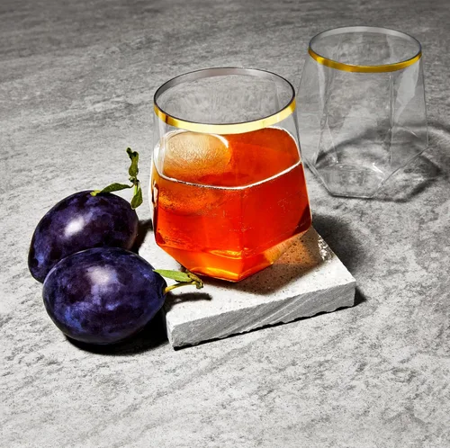 Vista 2 de Kitchen Lux Paquete de 40 copas de vino de plástico con diamantes desechables, copas de oro, copas de vino, copas de cóctel, vasos de plástico
