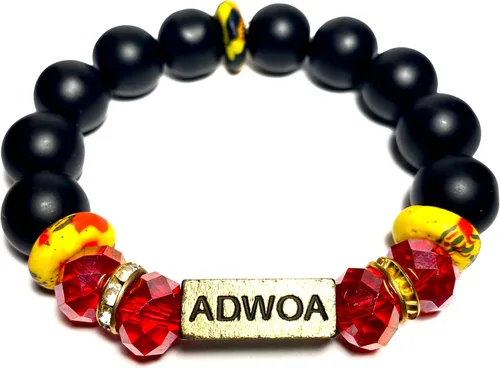 Vista 20 de Pulseras africanas tradicionales con nombre nacido en el día para mujeres de Ghana, materiales naturales, ajuste cómodo y holgado
