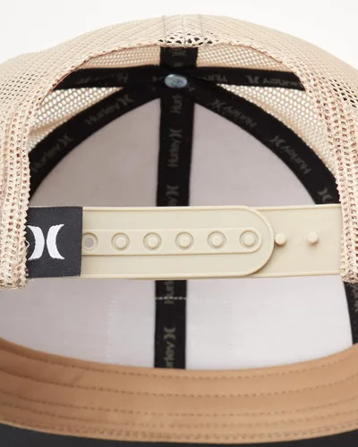 Vista 4 de Hurley Sombrero para hombre - Gorra de camionero de ala plana apilada
