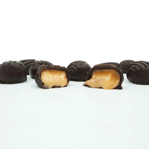 Vista 12 de Philadelphia Candies Cremas caseras de arce, chocolate negro caja de regalo de 1 libra