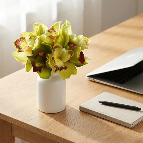 Vista 3 de Paquete de 7 tallos de orquídea Cymbidium de flores artificiales (verde)