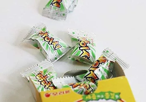 Vista 3 de Korean Orion Super Sour - Caramelo suave masticable Iciou sabor a manzana, 0.74 oz (paquete de 3)