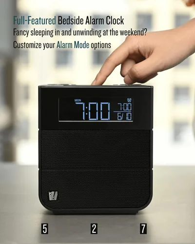 Vista 3 de Soundfreaq Sound Rise II, SFQ-16: Radio despertador de cabecera y bocina Bluetooth, con pantalla grande, radio FM, carga USB rápida y sonido