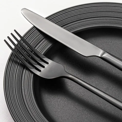 Vista 4 de Juego de cubiertos negros KINGSTONE, juego de 20 piezas de cubertería forjada de acero inoxidable premium, servicio para 4, para cocina, hogar