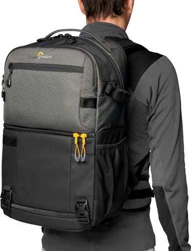 Vista 4 de Lowepro Fastpack BP250AW III Mochila