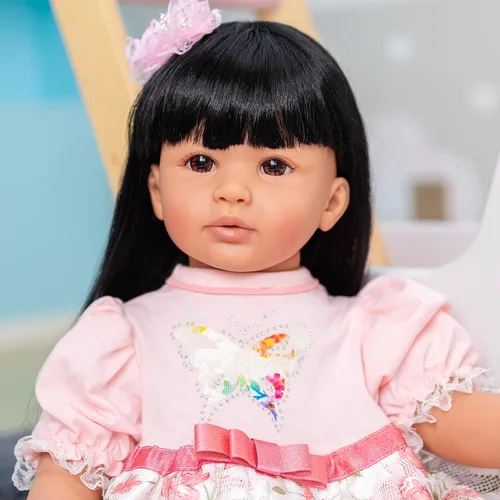 Vista 4 de Muñecos de bebé Reborn realistas de 24 pulgadas, cuerpo de tela de piel marrón con vestido de princesa, los mejores juegos de regalo de Navidad