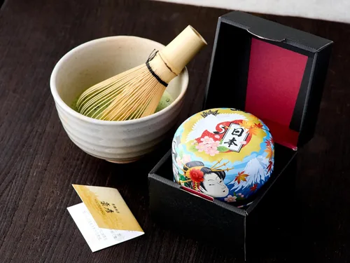 Vista 6 de KATSUHIKO Matcha orgánico japonés - Grado ceremonial - cuidadosamente seleccionado por nuestro maestro de té Kyoto de 20ª generación (est. 1751).