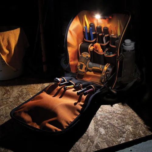 Vista 6 de Klein Tools 55482 Mochila para herramientas, organizador de herramientas resistente Tradesman Pro con 21 bolsillos e interior grande, resistente al