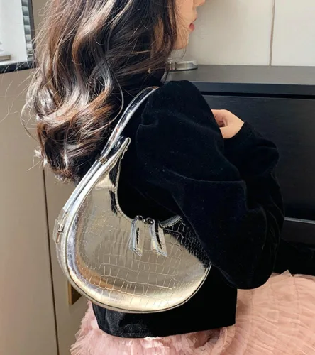 Vista 3 de Bolso Hobo para mujer, bolso de plata Y2k, brillante de noche, embrague brillante, para axilas, bolso de hombro de piel sintética