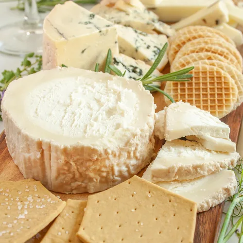 Vista 5 de igourmet 8.5 libras de tesoros de queso gourmet de lujo y aperitivos en caja de regalo, relleno de quesos gourmet, trufas y otras especialidades