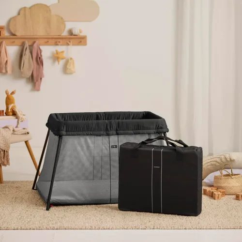 Vista 2 de BabyBjörn Cuna de viaje ligera - Negro (040280US), Talla única