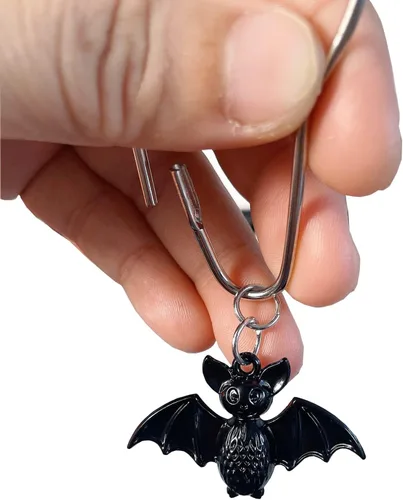 Vista 7 de Ganchos de cortina de ducha de murciélago, 12 piezas de murciélagos de Halloween inoxidables de metal para barras de ducha de baño, decoración