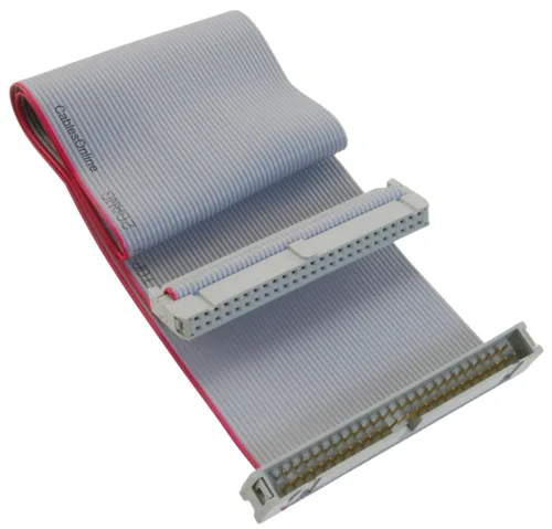 Vista 5 de CablesOnline, cable de extensión de unidad SCSI de cinta plana de 50 pines (2x25) de 4 pulgadas de paso de 0.100 in de paso IDC de 50 hilos, FR-5004M