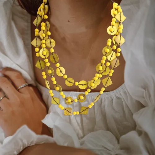 Vista 6 de Generic Collar de estilo retro bohemio para mujer, cuentas de madera tejidas a mano con dijes de concha, joyería de moda para mujeres y niñas