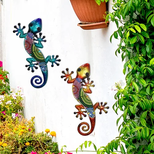 Vista 2 de HONGLAND Arte de pared de Gecko de metal, 2 unidades de lagarto de 15 pulgadas, decoración para exteriores, escultura de vidrio colgante, decoración