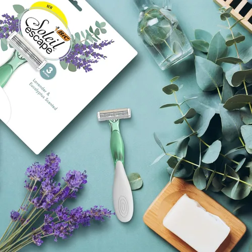 Vista 9 de BIC Soleil 3 Escape - Maquinillas de afeitar desechables para mujer, 3 cuchillas, afeitado cómodo, mango perfumado lavanda y eucalipto para mujer, 4