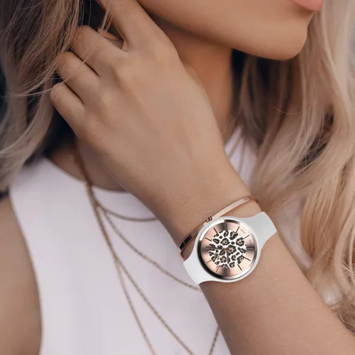 Vista 2 de H2X Reloj de pulsera para mujer, reloj de cuarzo resistente al agua con cara de estampado de leopardo de 1.417in, vidrio mineral, parte trasera