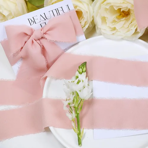 Vista 6 de Cinta de gasa de seda con flecos de 1-1/2 pulgadas x 16.5 yardas, 3 rollos de cintas hechas a mano para envoltura de regalos, invitaciones de boda