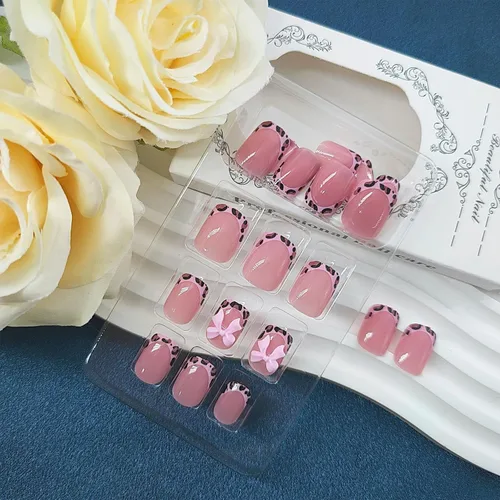 Vista 3 de Uñas Postizas Cuadradas Cortas con Diseños de Lazo 3D, Uñas Postizas de Leopardo con Punta Francesa, Uñas Adhesivas Brillantes, Uñas Acrílicas Nude