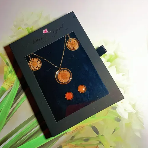 Vista 6 de FLOWER LEGEND Juego de aretes de plata esterlina 3 en 1 joyería de flores prensadas aretes de resina bisutería aretes colgantes de flores
