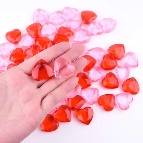 Vista 3 de TUPARKA 60 corazones acrílicos rojos acrílicos para dispersión de mesa, decoración del hogar, rellenos de jarrón en el día de San Valentín