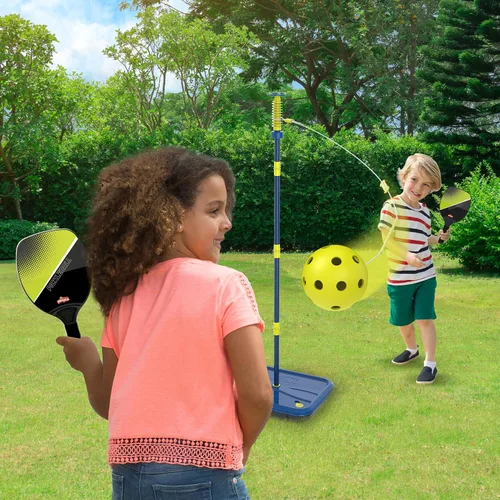 Vista 2 de Swingball Juego de tenis de paletas de pickleball - Base portátil para todas las superficies, duradera, fácil de montar, juegos para interiores