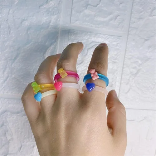 Vista 5 de 26 unids lindo Egirl color caramelo resina pequeño oso gomoso anillo dulce acrílico corazón anillo conjunto para mujeres niñas fiesta cumpleaños