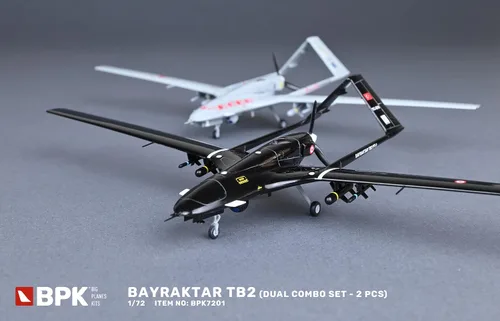 Vista 6 de BPK 7230-1/72 - Bayraktar TB2 Dual Combo Set Escala Modelo Kit