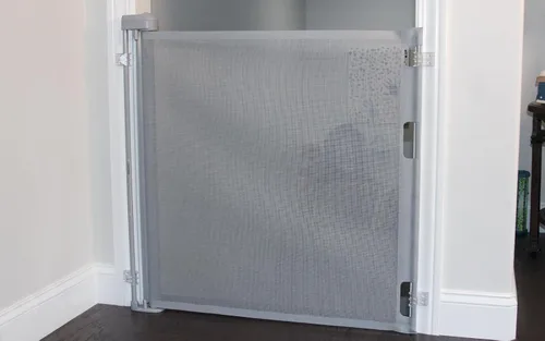Vista 10 de Puerta retráctil bebé seguridad Retract-A-Gate, Negro