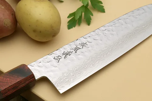 Vista 4 de Yoshihiro VG-10 Cuchillo de chef japonés multiusos de Damasco Santoku de 46 capas (mango de palisandro de 7 pulgadas)