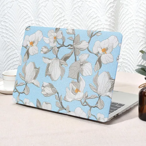 Vista 24 de Seorsok Funda compatible con MacBook Air de 15 pulgadas versión 2026 2025-2023 M5 A3448 M4 A3241 M3 A3114 M2 A2941 Touch ID, funda rígida de piel