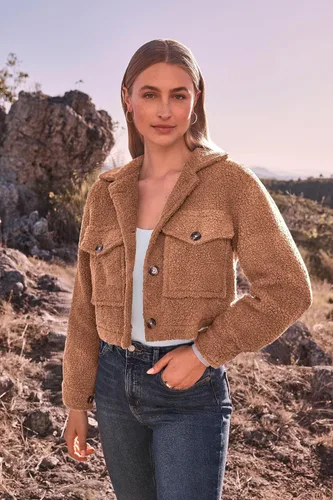 Vista 3 de PRETTYGARDEN Ropa de otoño para mujer, chaqueta de sherpa con solapa mullida, abrigo recortado con botones
