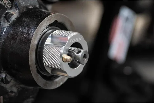 Vista 5 de Tusk - Engrasador de rodamiento de rueda delantero para Polaris Ranger 4x4 Diesel 2011-2018