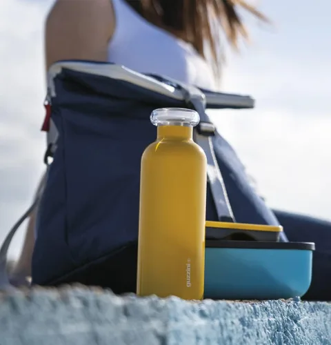 Vista 2 de Guzzini Botellas, nosotros: talla única, azul mate