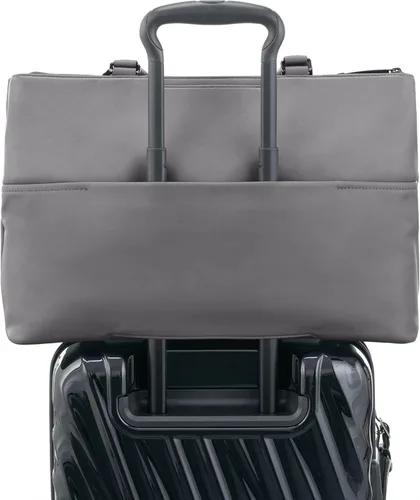 Vista 6 de TUMI Voyageur Sidney Business Tote - Gris perla, Gris (Pearl Grey)