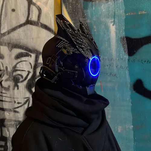 Vista 3 de Techwear - Máscara punk, máscara de samurái con luz LED, máscara de anime para cosplay de Halloween