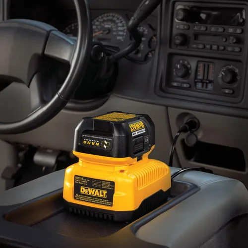 Vista 2 de DEWALT DC9319 Cargador de batería para vehículos, M