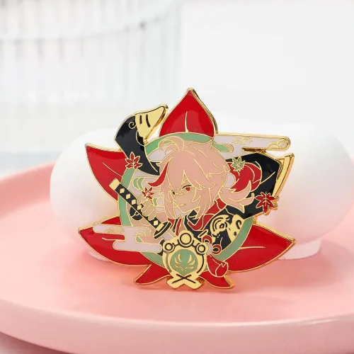 Vista 7 de Genshin Impact - Broche de esmalte para cosplay colección de alfileres de solapa de metal anime Genshin Impact Keqing Xiao exquisitos broches joyas