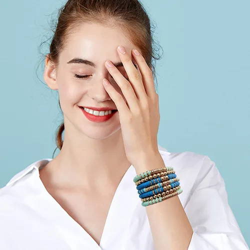 Vista 4 de Pulseras de cuentas de arcilla estilo heishi surfista para mujer, con discos de vinilo y dije de mal de ojo, apilables, pulseras elásticas