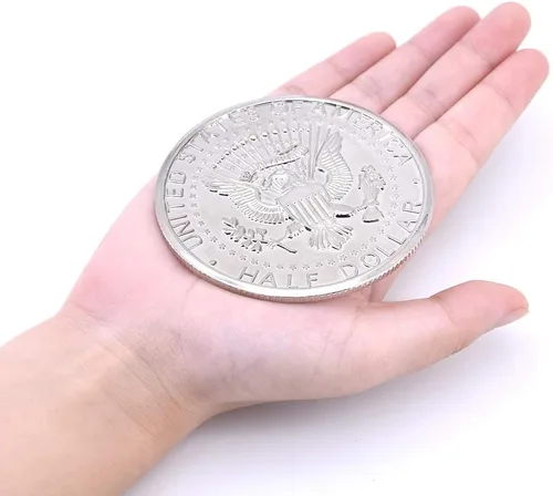 Vista 3 de SUMAG Moneda Jumbo 3 pulgadas Medio Dólar Trucos de Magia Moneda Aparecer Desaparecer Magia Cerca Accesorios Ilusión Accesorios Trucos de Comedia