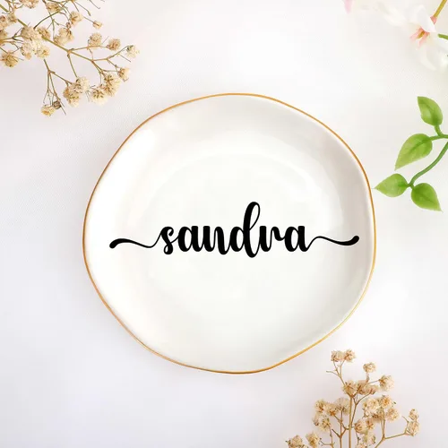 Vista 26 de JoycuFF Bandeja de cerámica con inicial M para joyas, regalos de novia para dama de honor, cumpleaños, compromiso, mejor amiga, mamá, abuela