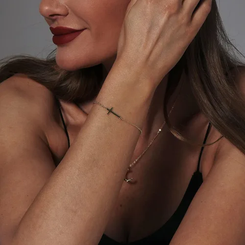 Vista 6 de Pulsera delicada de oro para mujer, chapada en oro de 14 quilates, ligera, pulsera de cadena de espiga de espiga con círculo, dije minimalista hecho