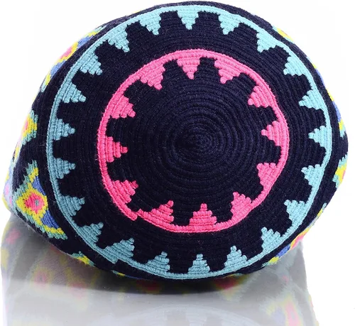 Vista 4 de WYOU Designer Collection, Handwoven Hobo Bucket Bag in Wayuu Crochet