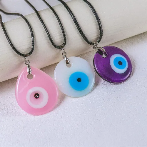 Vista 3 de COLORFUL BLING Juego de collar con colgante de ojo turco azul turco con cuerda de cuero Hamsa para mujeres y hombres, protección de la suerte