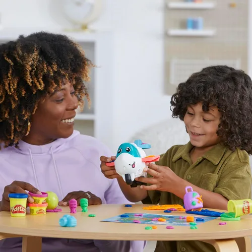 Vista 7 de Play-Doh Airplane Explorer - Juego de iniciación, juguetes preescolares para niñas y niños de 3 años y más con Jet, tapete de juego de mapa
