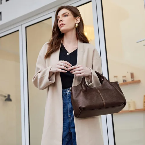 Vista 2 de Iswee Bolsos de hombro de cuero genuino, bolsos y bolsos para mujer, bolso de mano de diseñador cruzado de tamaño mediano