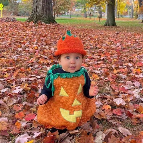 Vista 3 de BOIBOKOKO Traje de Halloween para bebé niño y niña, sin mangas, mameluco de calabaza, lindo traje de calabaza