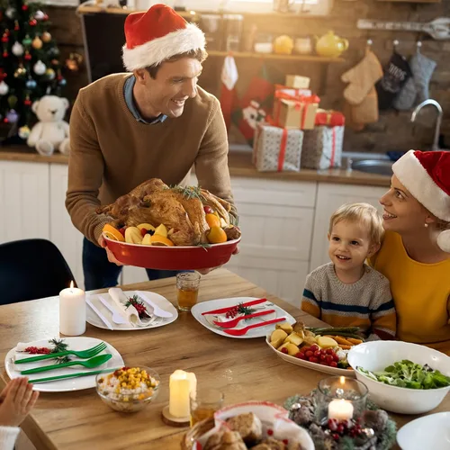 Vista 6 de Kochorie 360 cubiertos de plástico de Navidad desechables cubiertos de plástico para Navidad, rojo, verde, blanco, tenedores, cuchillos y cucharas