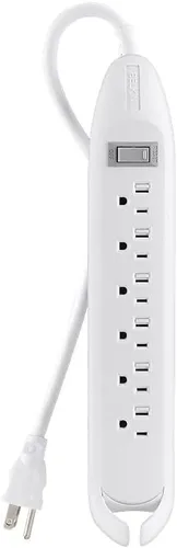 Vista 7 de Belkin Regleta protectora contra sobretensiones, 6 tomas de corriente alterna, cable de extensión de metal resistente de 2 pies de largo